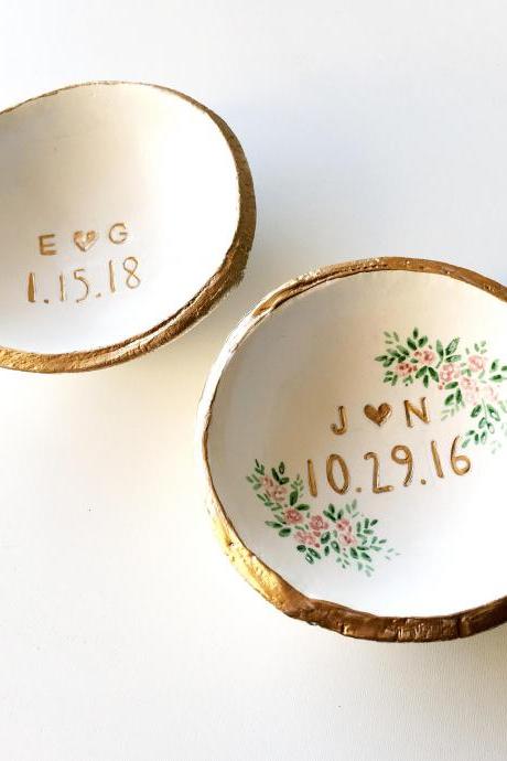 Wedding Ring Holder / Wedding Gift / Date And Initials / Unique Gift / Personalized Gift / Jewelry Dish / Engagement Gift / Bridesmaids